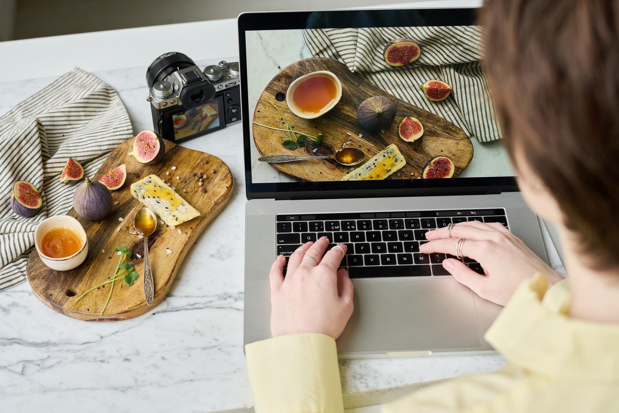 Compact collage of course scenes and recipes